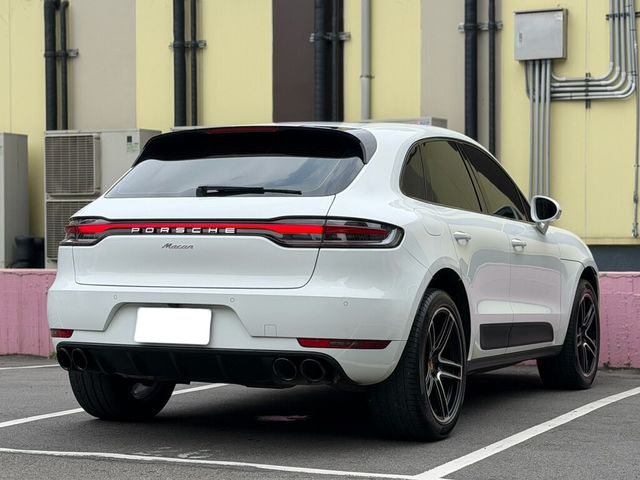 PORSCHE保時捷 MACAN  第2張相片
