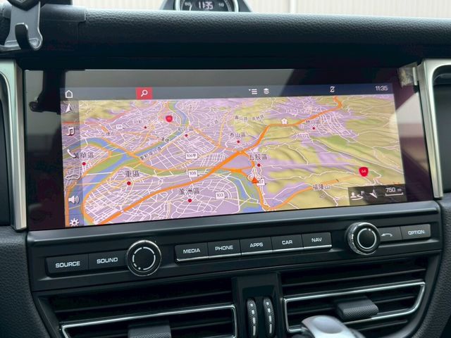 PORSCHE保時捷 MACAN  第13張相片