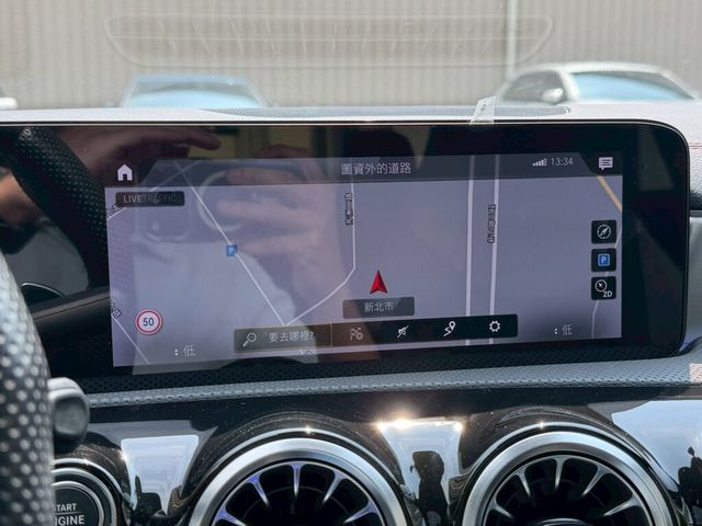 M-BENZ賓士 CLA35 AMG  第15張相片