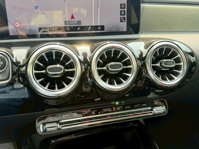 M-BENZ賓士 CLA35 AMG  第16張相片