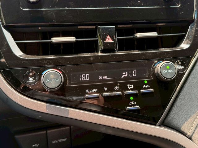 TOYOTA豐田 CAMRY HYBRID  第10張相片