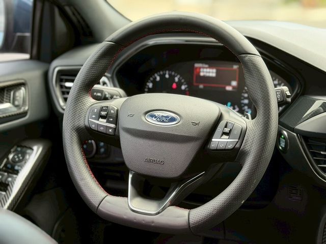 FORD福特 FOCUS ST  第6張相片