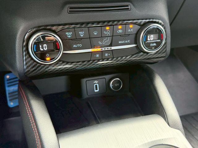 FORD福特 FOCUS ST  第12張相片