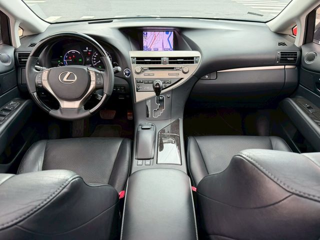 LEXUS凌志 RX450H  第5張相片