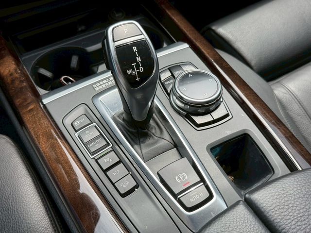 BMW寶馬 X5  第16張相片