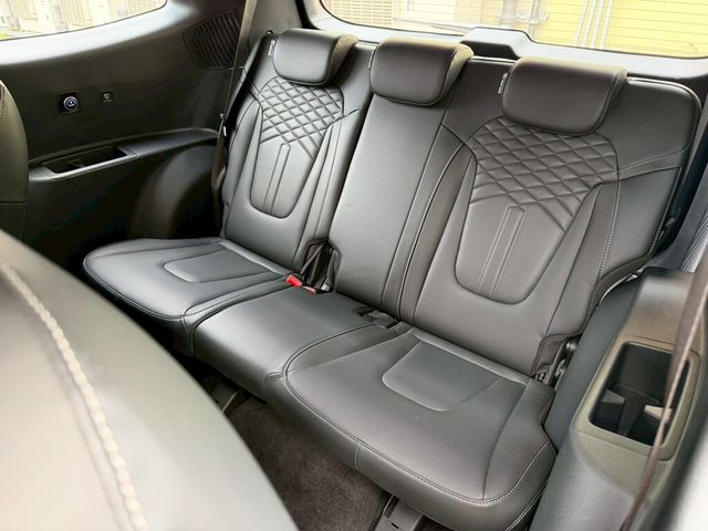 HYUNDAI現代 CUSTIN  第5張相片
