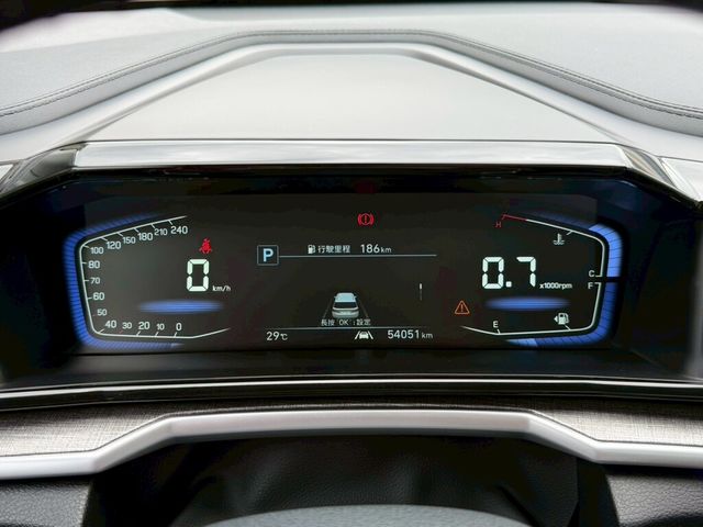 HYUNDAI現代 CUSTIN  第12張相片