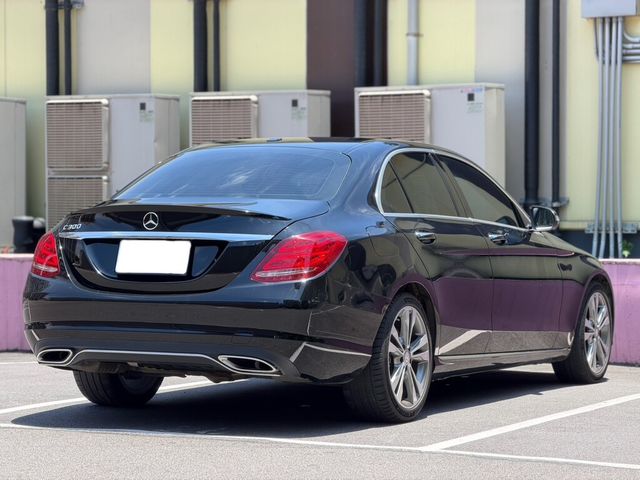 M-BENZ賓士 C300  第2張相片