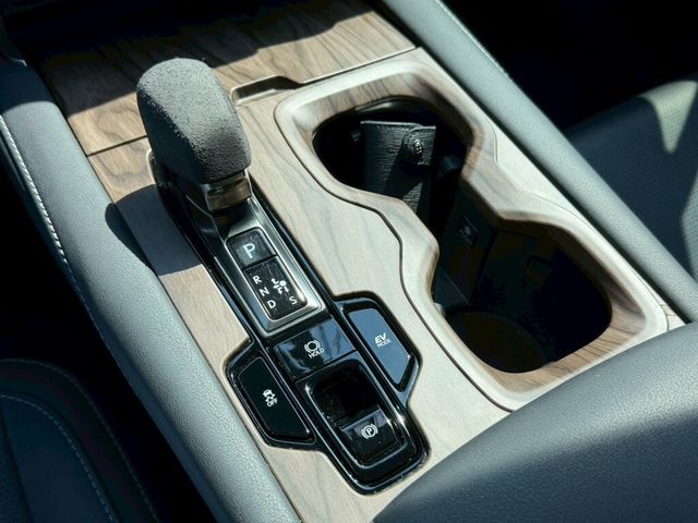 LEXUS凌志 RX350H  第13張相片