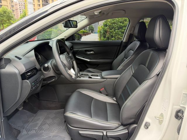 NISSAN日產 SENTRA  第3張相片