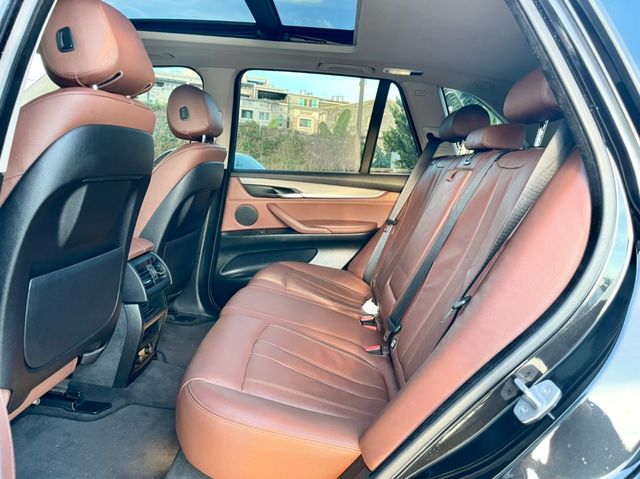 BMW寶馬 X5 XDRIVE30D  第4張相片