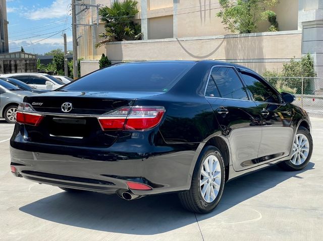 TOYOTA豐田 CAMRY  第2張相片
