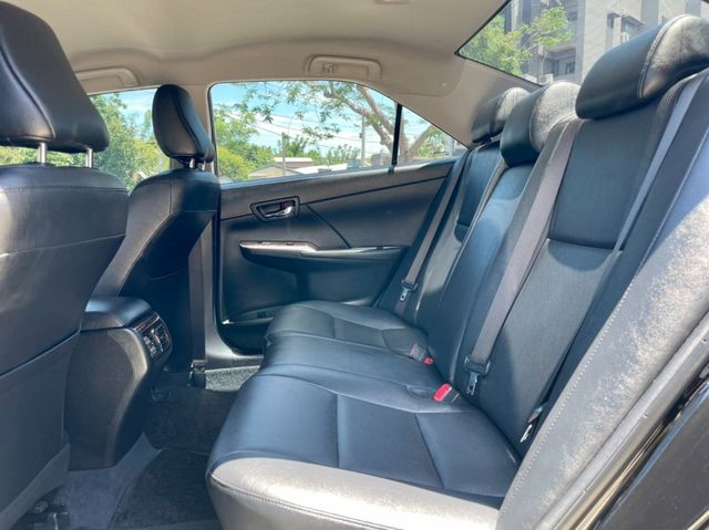 TOYOTA豐田 CAMRY  第4張相片