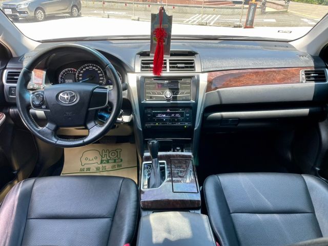 TOYOTA豐田 CAMRY  第5張相片