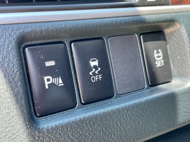 TOYOTA豐田 CAMRY  第7張相片