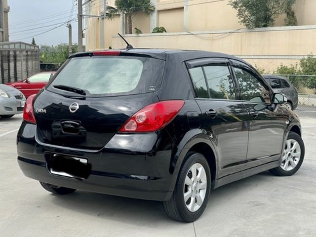 NISSAN日產 TIIDA  第2張相片