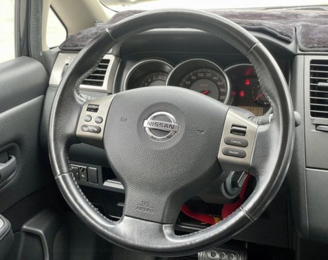 NISSAN日產 TIIDA  第6張相片