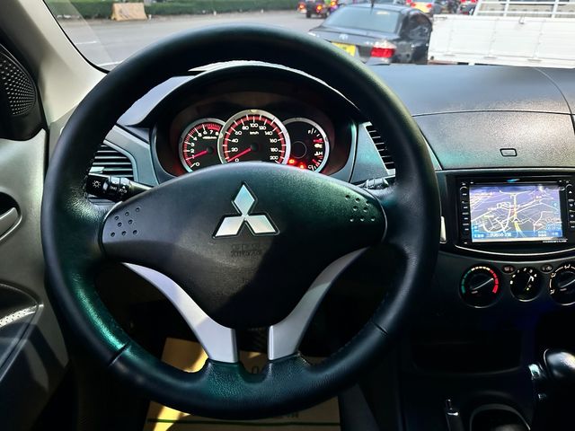 MITSUBISHI三菱 ZINGER  第12張相片