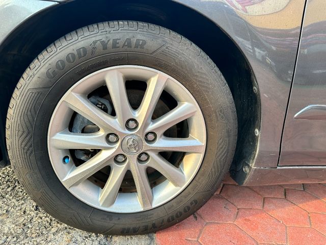 TOYOTA豐田 CAMRY  第7張相片