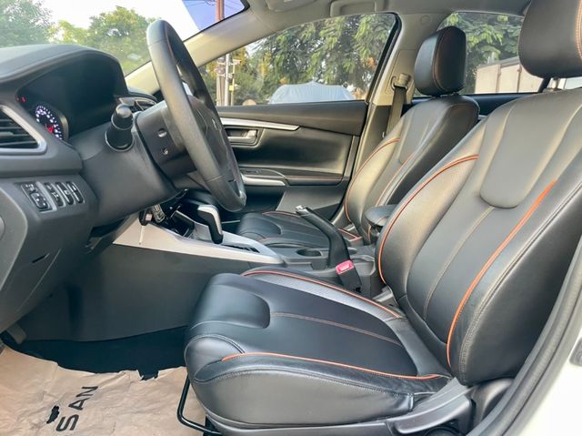 MITSUBISHI三菱 GRAND LANCER  第3張相片