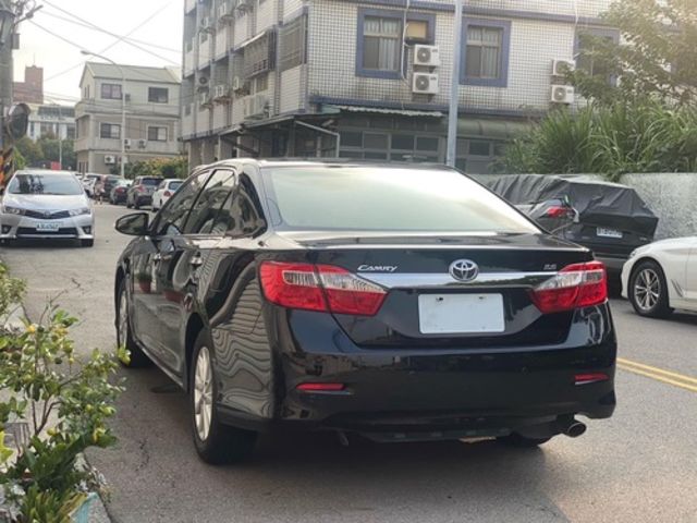 TOYOTA豐田 CAMRY  第5張相片