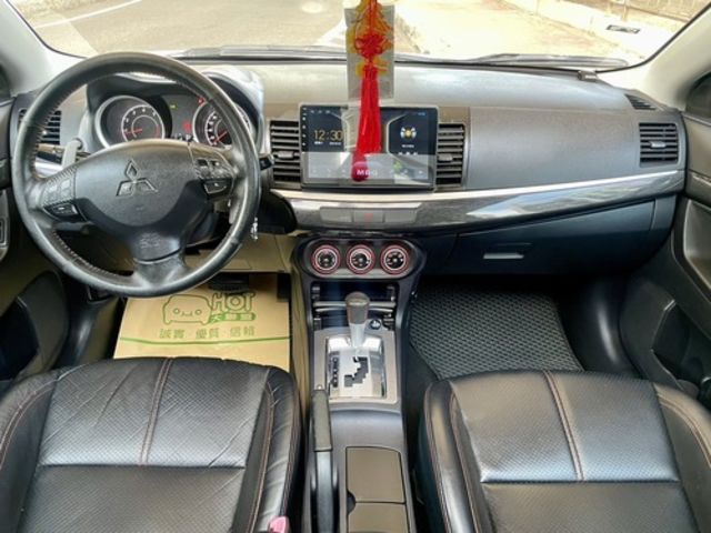 MITSUBISHI三菱 LANCER IO  第6張相片