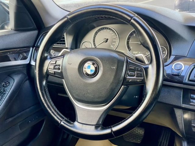 BMW寶馬 520D  第6張相片