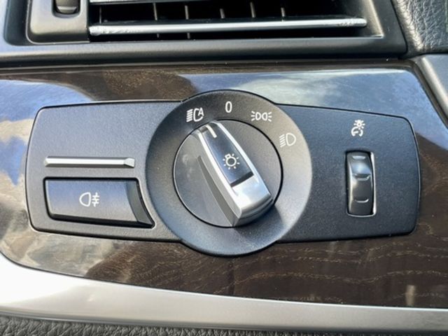 BMW寶馬 520D  第9張相片