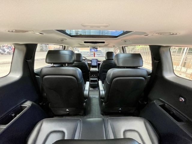 HYUNDAI現代 CUSTIN  第10張相片