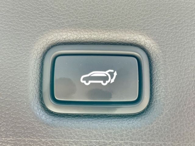 HYUNDAI現代 CUSTIN  第11張相片