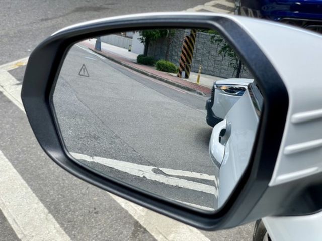 HYUNDAI現代 CUSTIN  第18張相片