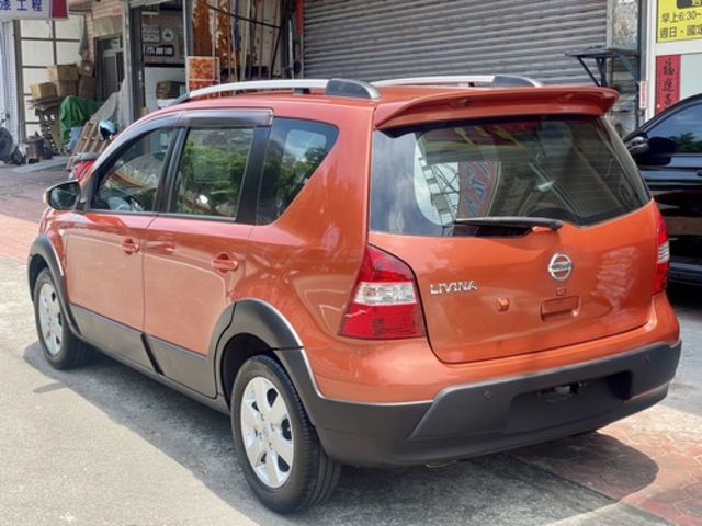 NISSAN日產 LIVINA  第2張相片