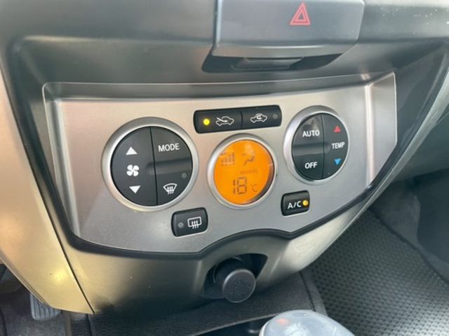 NISSAN日產 LIVINA  第6張相片