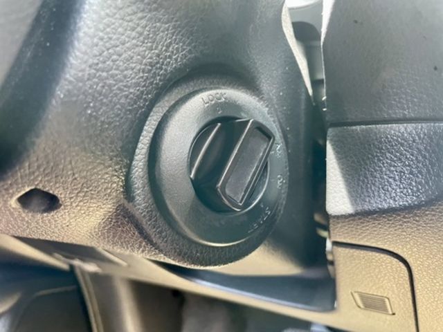 NISSAN日產 LIVINA  第7張相片
