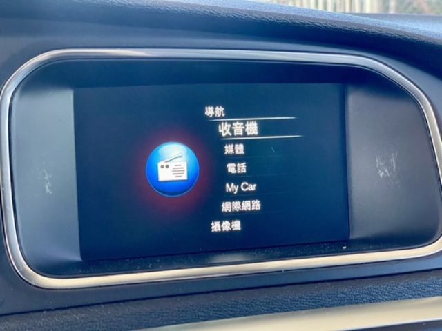 VOLVO富豪 V40  第7張相片