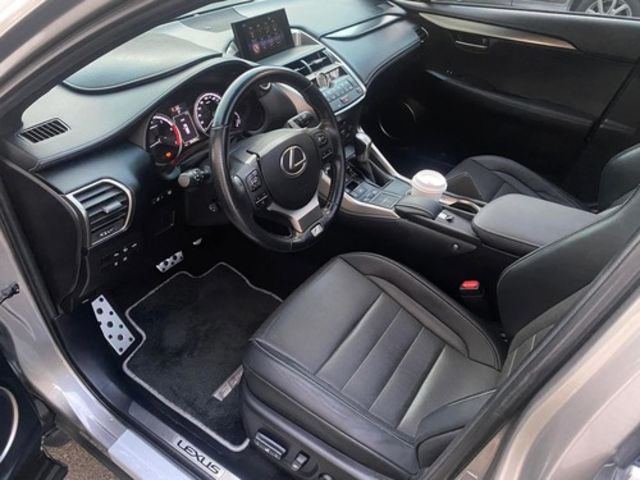 LEXUS凌志 NX200T  第4張相片