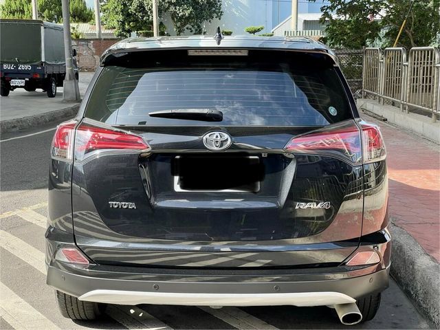 TOYOTA豐田 RAV4  第4張相片