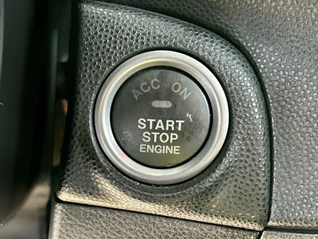 MAZDA馬自達 MAZDA 3  第8張相片