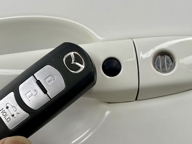 MAZDA馬自達 MAZDA 3  第10張相片
