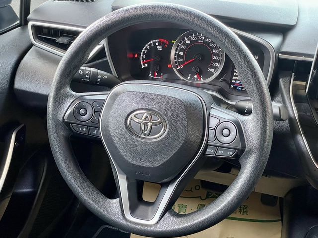 TOYOTA豐田 ALTIS  第6張相片