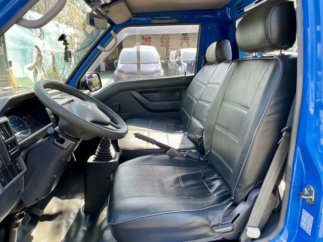MITSUBISHI三菱 DELICA  第5張相片