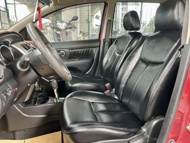 NISSAN日產 LIVINA  第5張相片