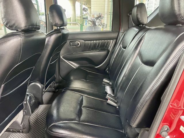 NISSAN日產 LIVINA  第7張相片