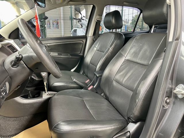 TOYOTA豐田 VIOS  第5張相片