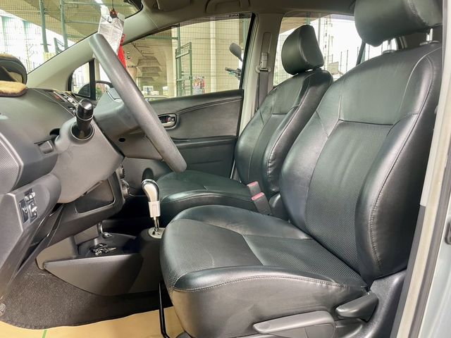 TOYOTA豐田 YARIS  第3張相片