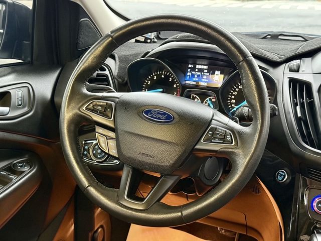 FORD福特 KUGA  第8張相片