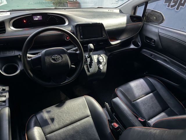TOYOTA豐田 SIENTA  第7張相片