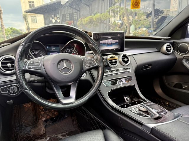 M-BENZ賓士 C300  第3張相片