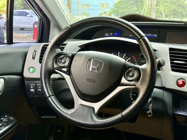 HONDA本田 CIVIC  第6張相片