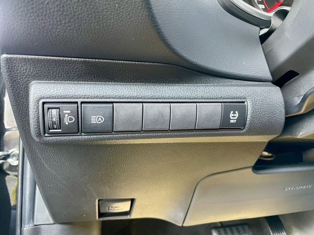 TOYOTA豐田 ALTIS  第7張相片